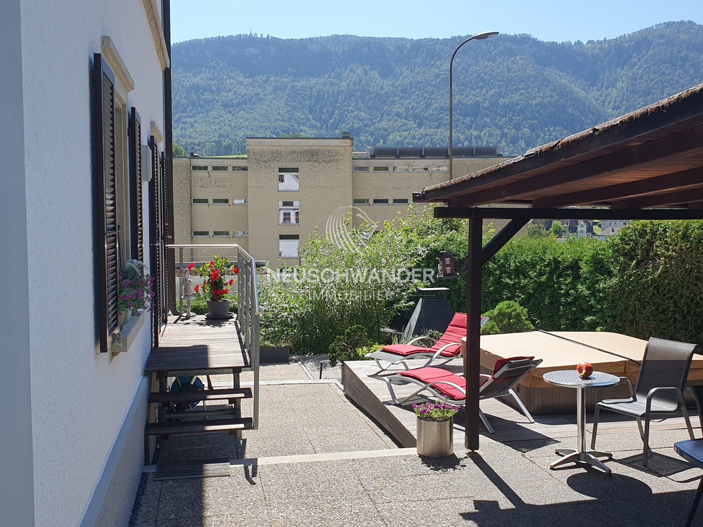 Terrasse orientée OUEST