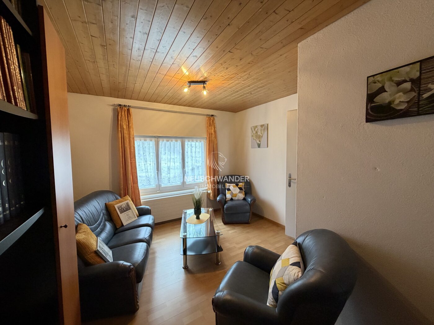 Chambre/petit salon
