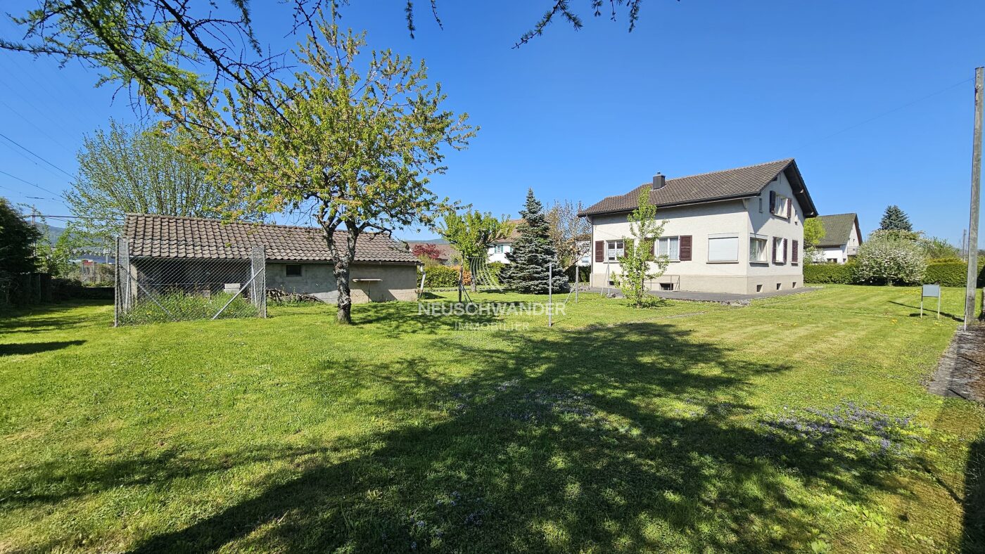 Vue de toute la parcelle en zone constructible
