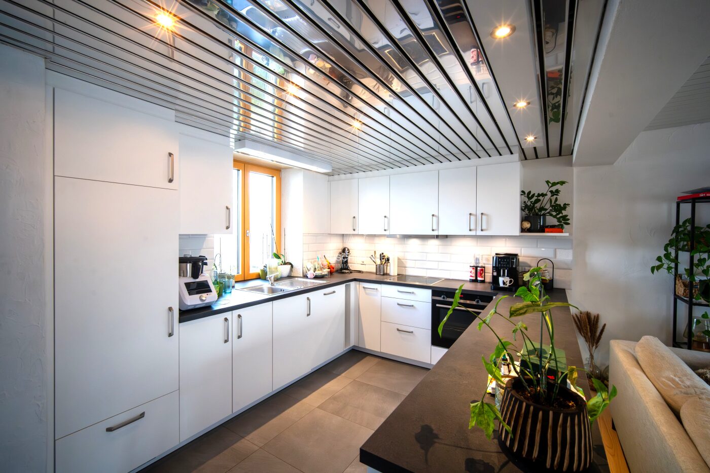 Cuisine ouverte et agencée