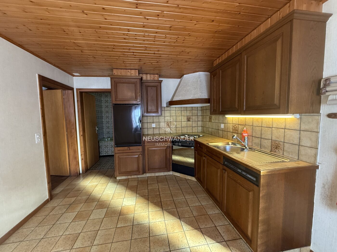 Cuisine habitable et agencée