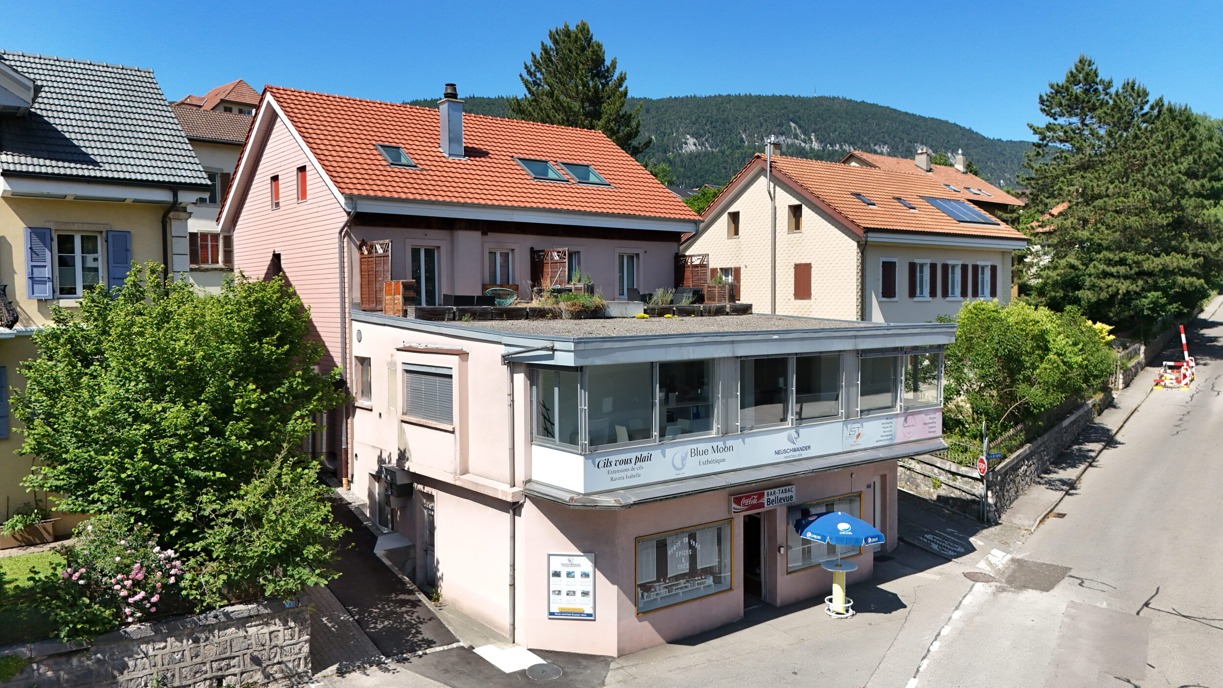 Façade du bâtiment