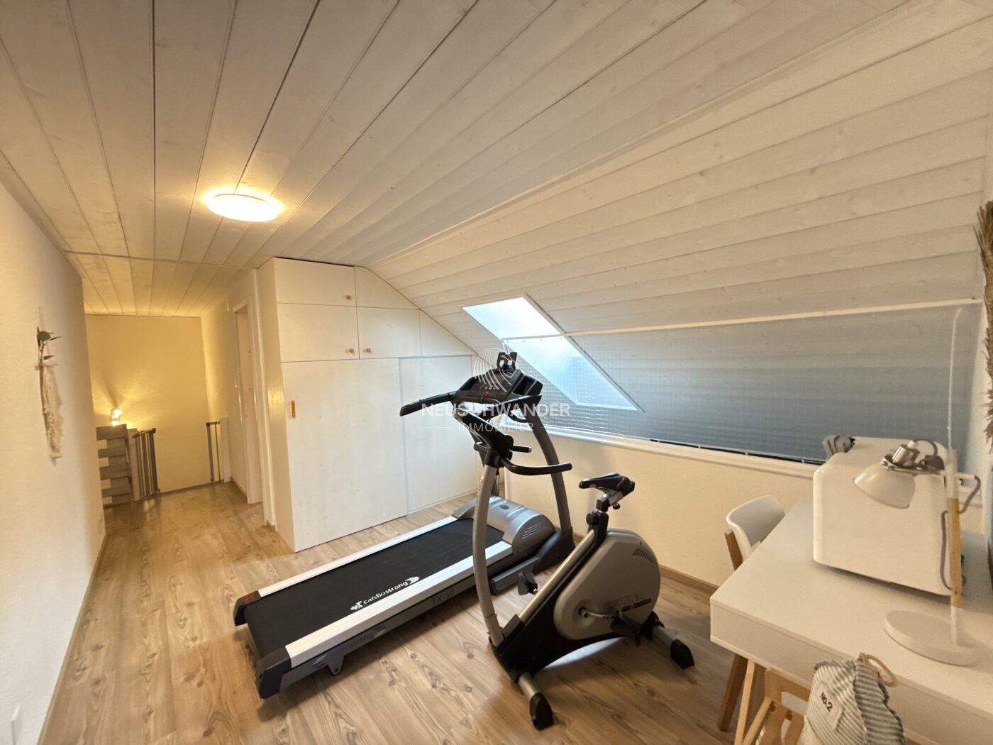 Mezzanine 2ème étage