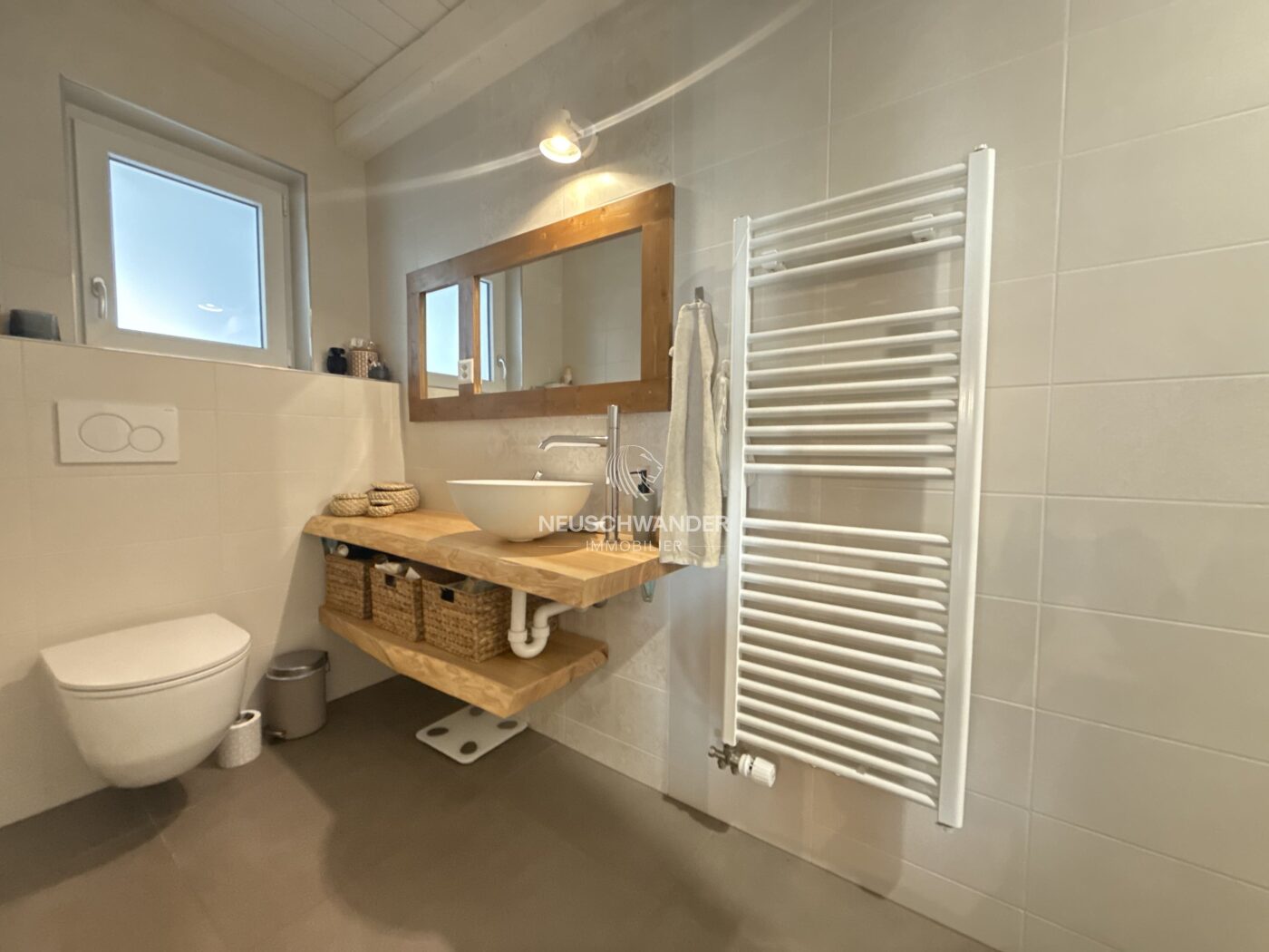 Salle d'eau, 1er étage