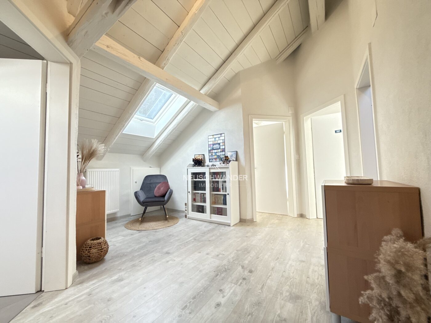 Mezzanine, 2ème étage