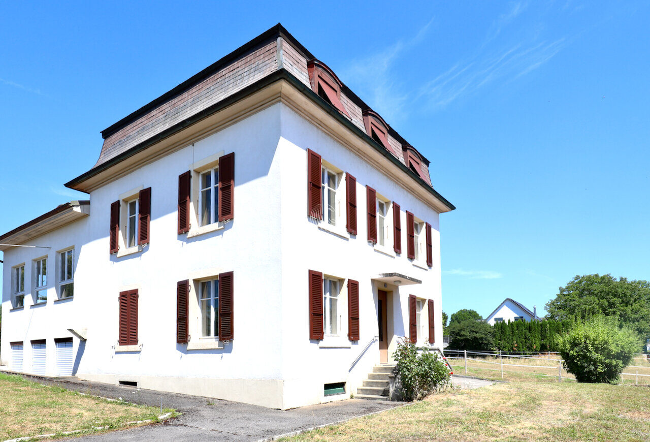 Façade de la bâtisse