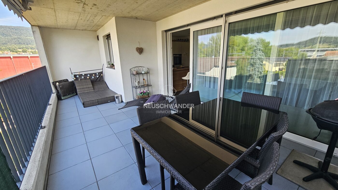 Spacieuse terrasse couverte