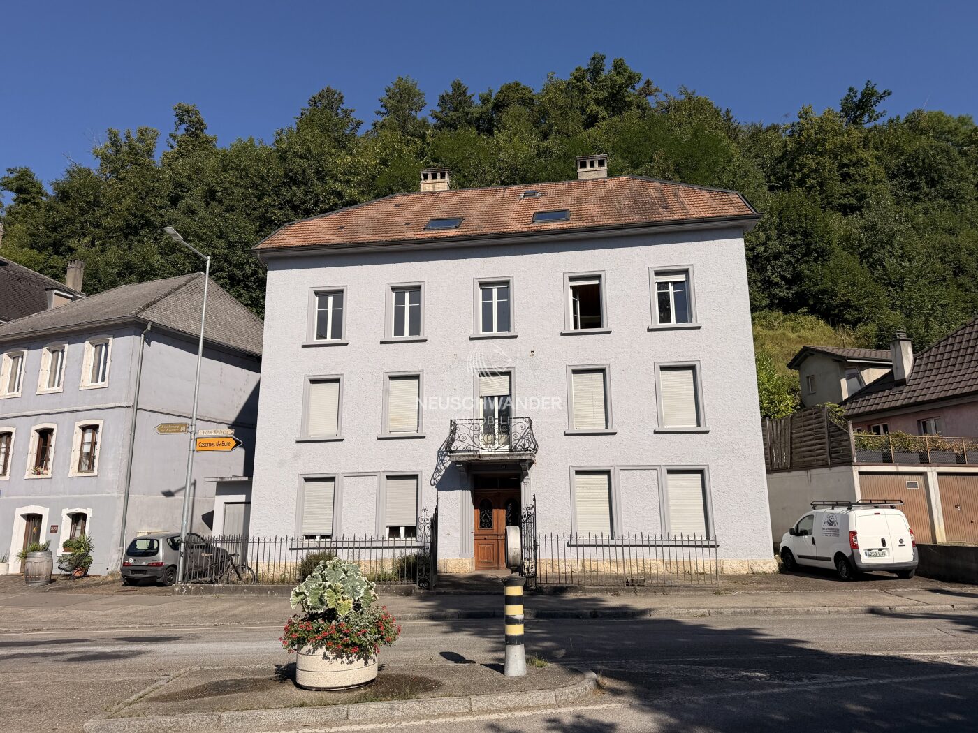 Façade