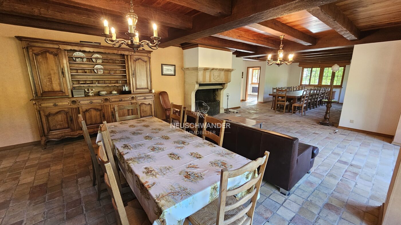 Spacieux espace habitable / salle à manger