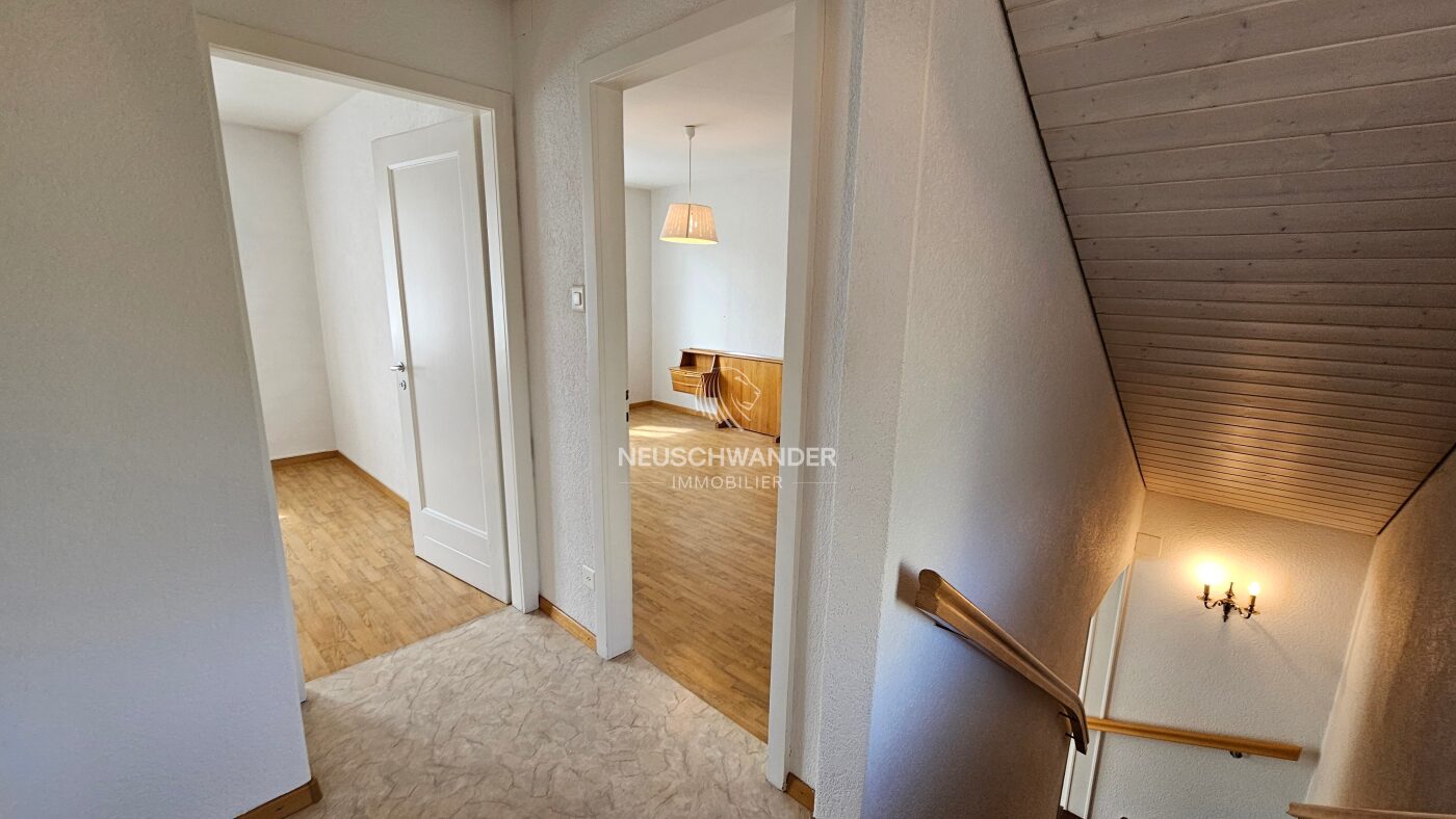 Hall de distribution des chambres à l'étage