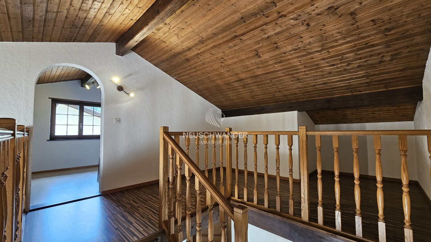 Coin mezzanine
