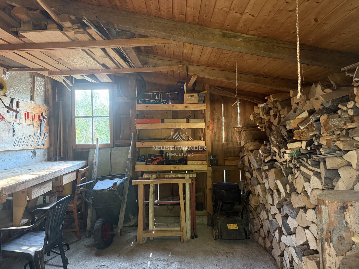 Local bricolage