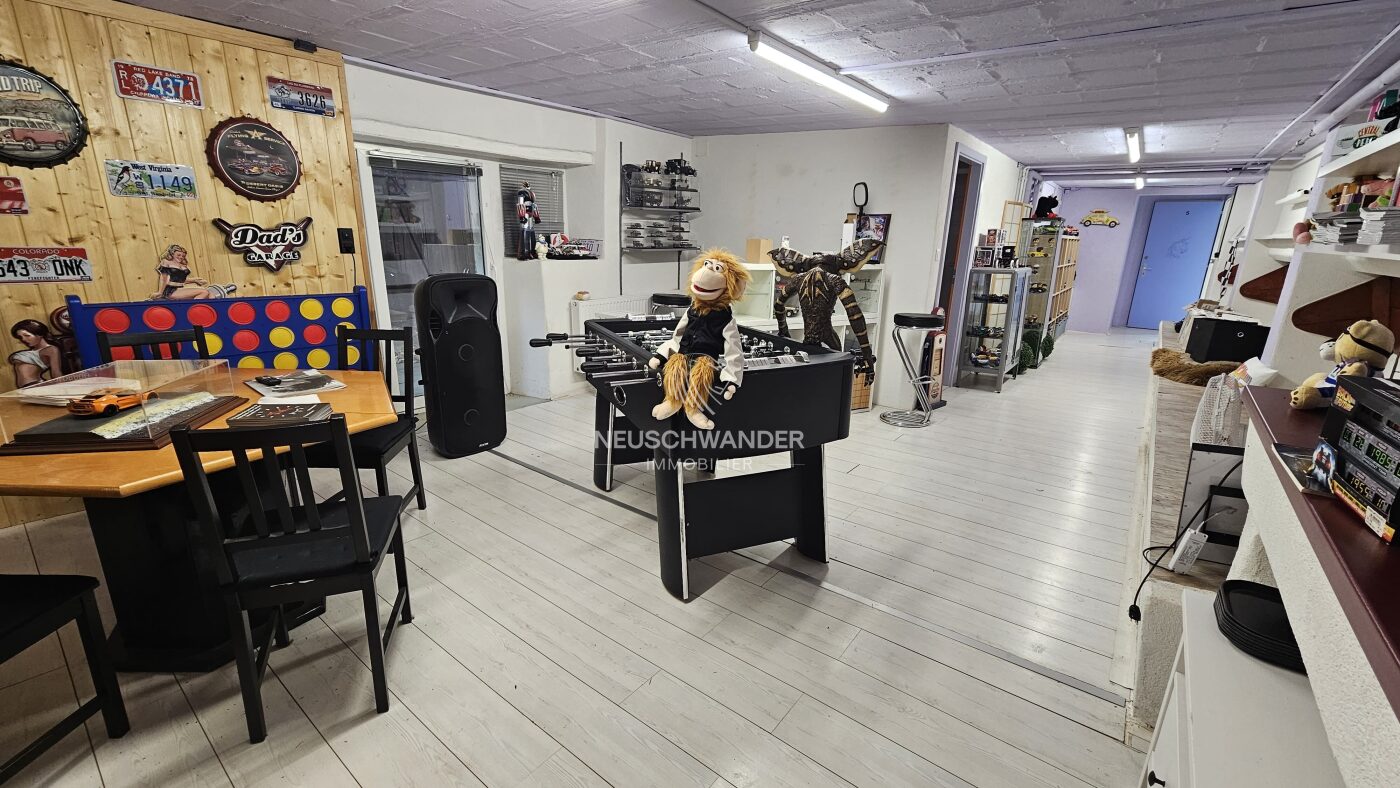 Bel espace habitable aménagé en ''magasin''