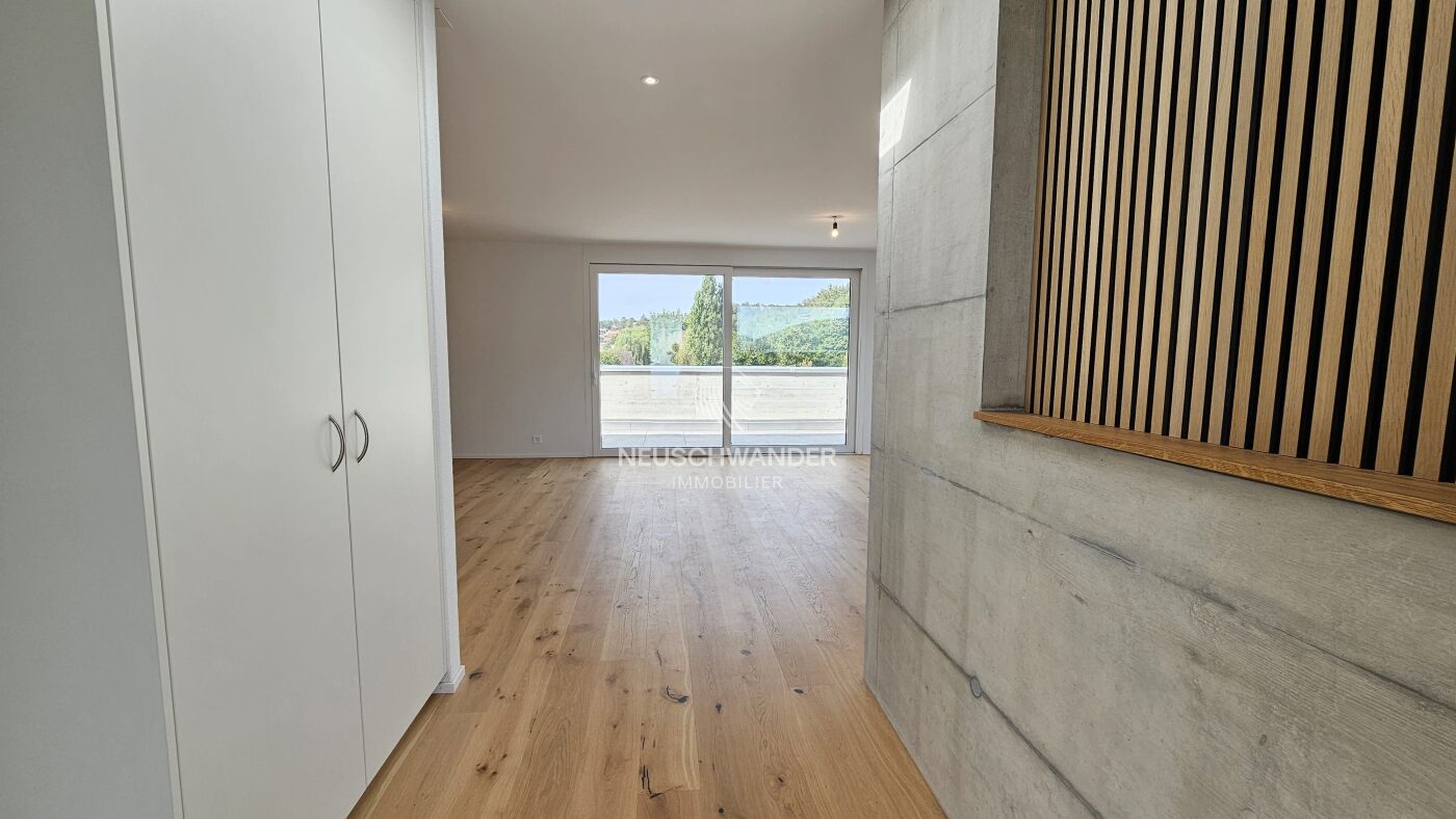 Hall d'entrée avec armoire / vestiaire