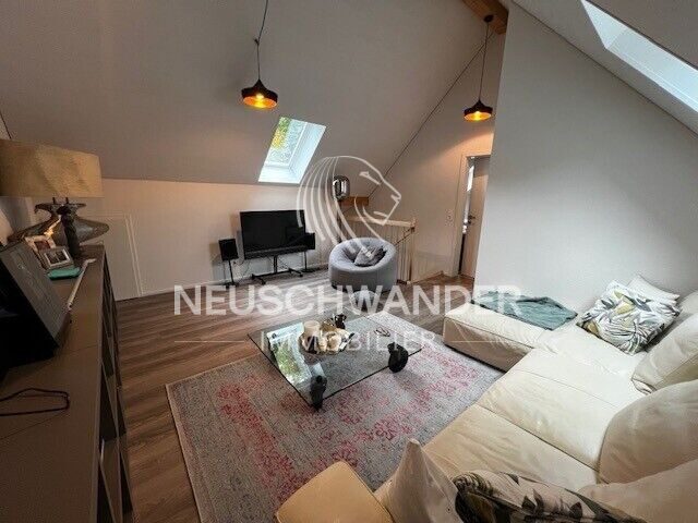 Espace mezzanine ouverte à l'étage facilement transformable en chambre
