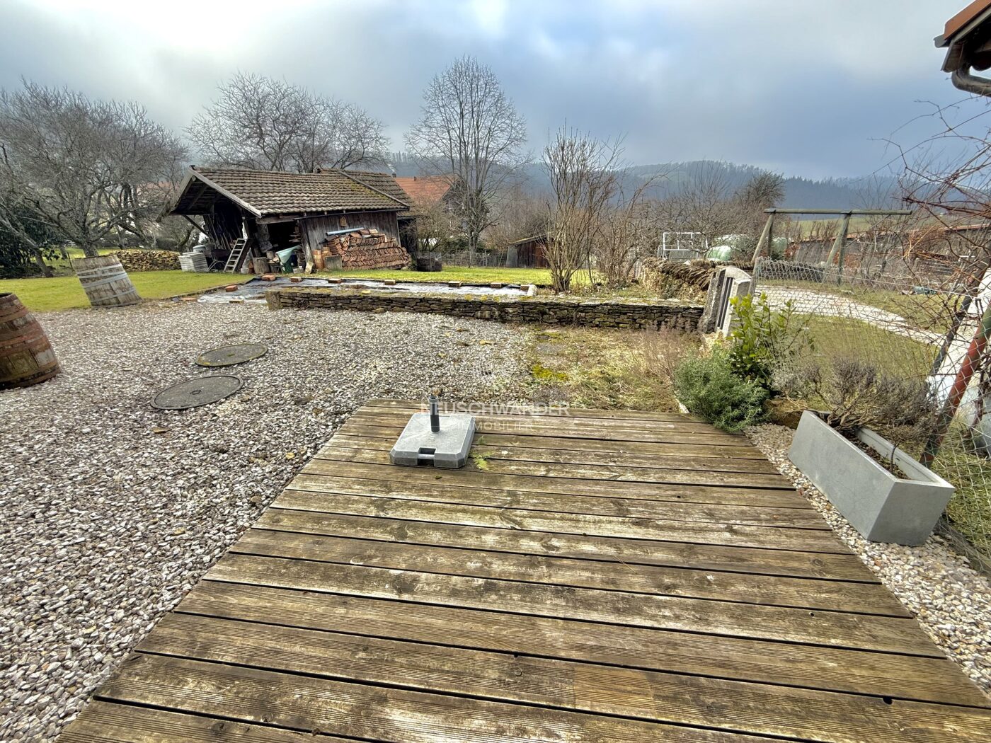 Terrasse extérieure et privative à l'appartement