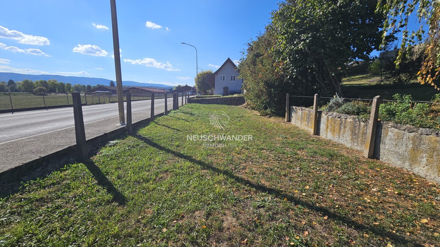Deuxième parcelle à quelques mètres de la maison (non-compris dans le prix, à discuter)