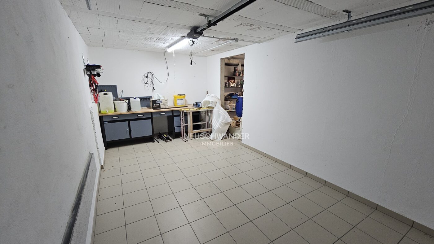 Garage 2
